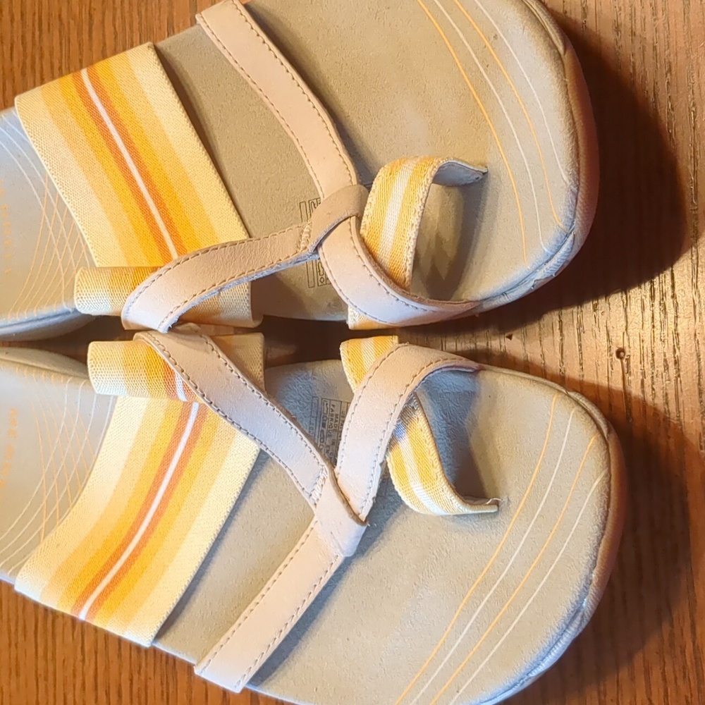 Merrell Zinnia Silver Lining Sandals - Picture 6 of 6